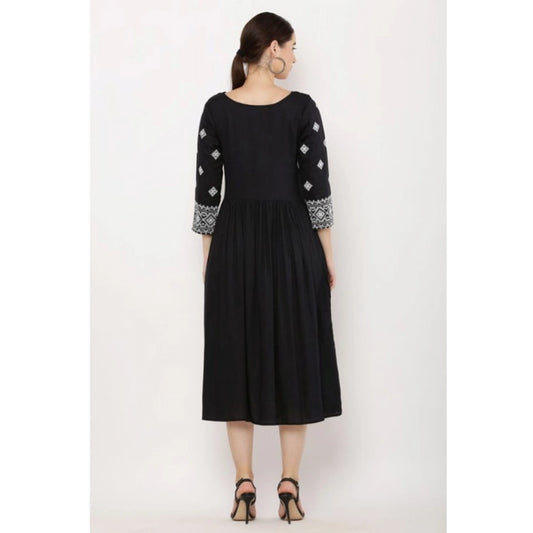 Generic Women's Casual Rayon 3-4th Sleeves Kurti (Black)