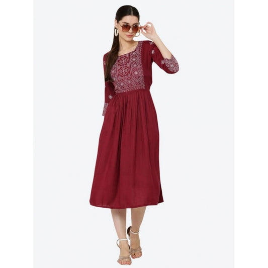 Generic Women's Casual Rayon 3-4th Sleeves Kurti (Maroon)