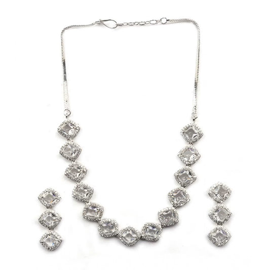 Generic Women's Brass Silver Plated Necklace set (White)