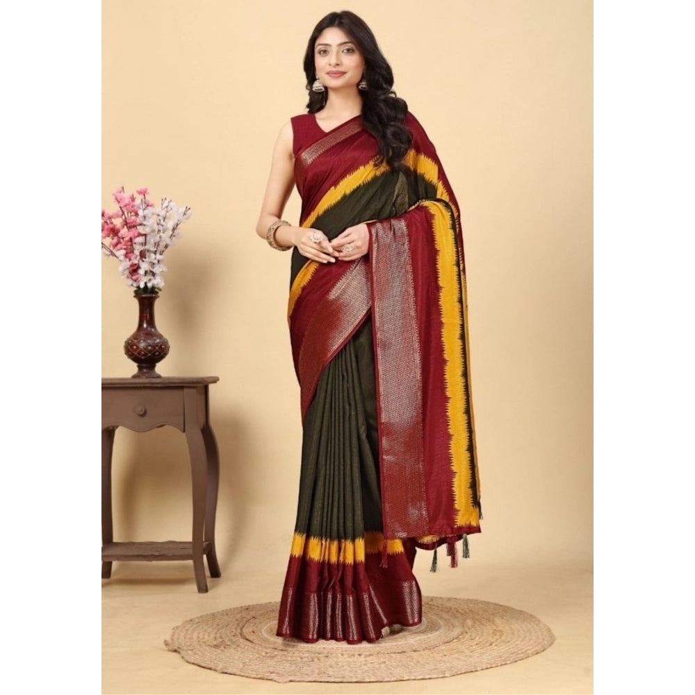 Generic Women's Cotton Silk Solid Saree With Unstitched Blouse 5.5Mtr (Multicolor)