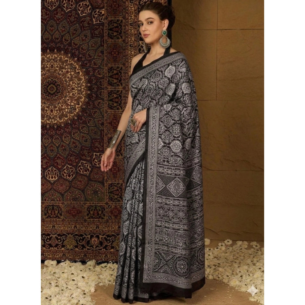 Generic Women's Crepe Printed Saree With Unstitched Blouse 5.5Mtr (Black)