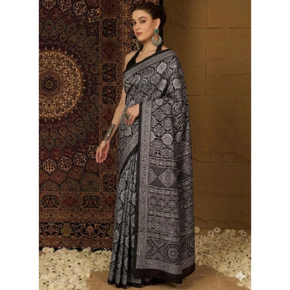 Generic Women's Crepe Printed Saree With Unstitched Blouse 5.5Mtr (Black)